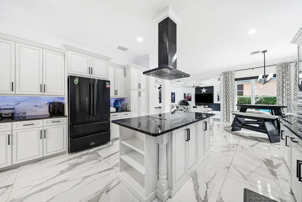 9232 Pineville Drive Lake Worth FL 33467