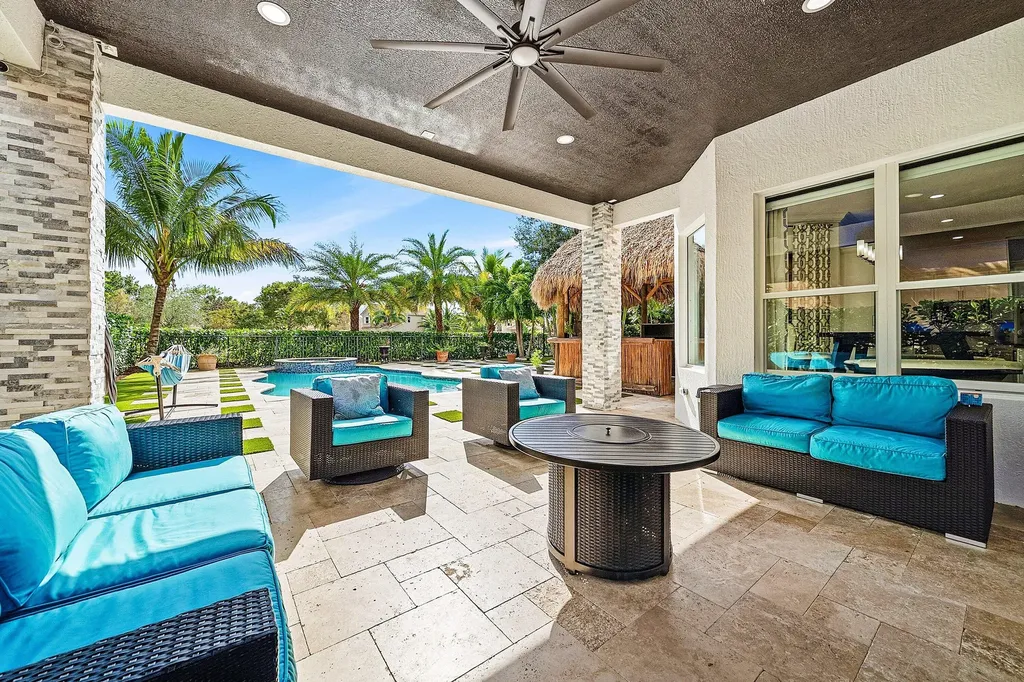 9232 Pineville Drive Lake Worth FL 33467