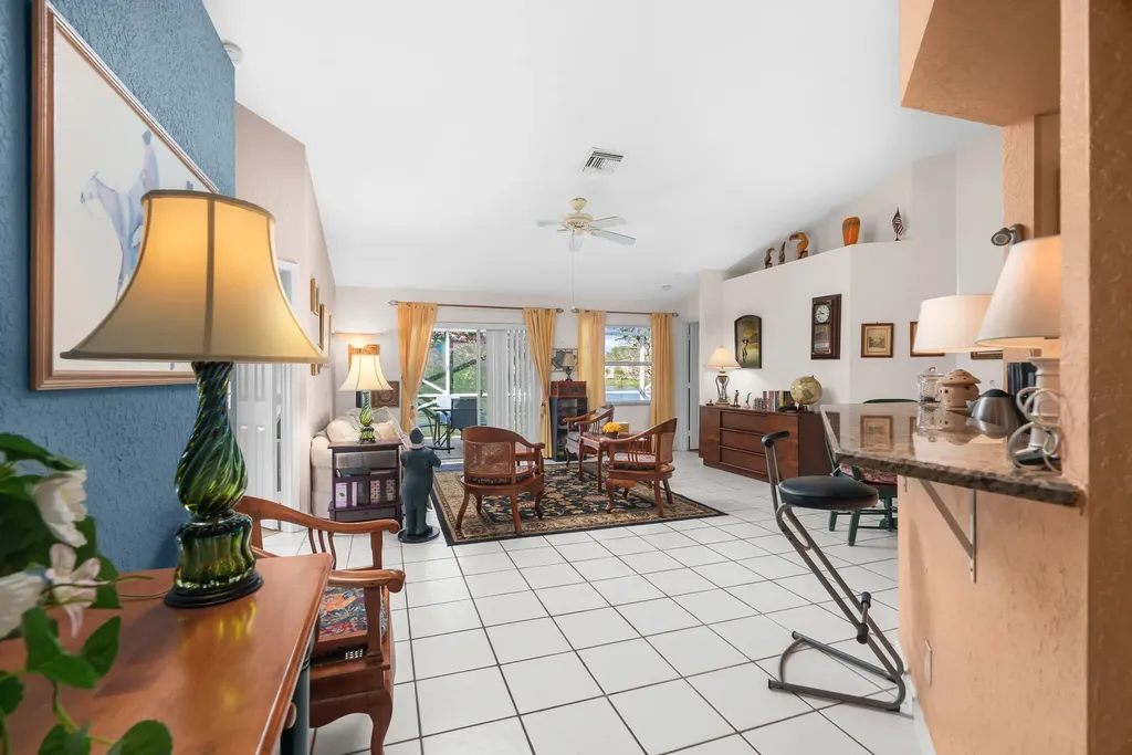 5260 Grande Palm Circle Delray Beach FL 33484