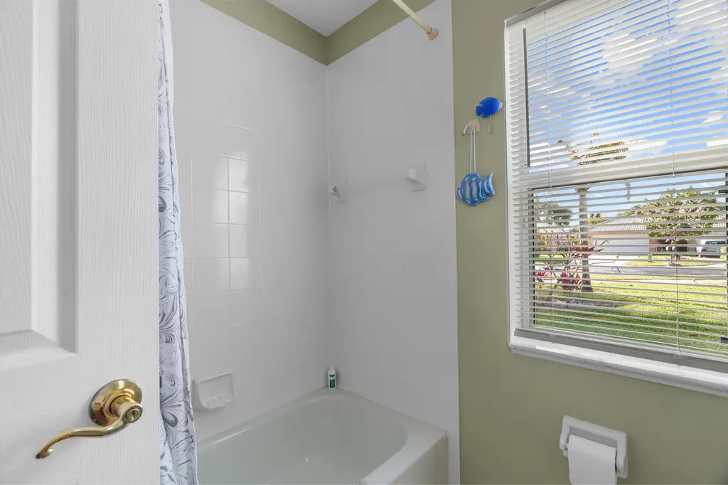 5260 Grande Palm Circle Delray Beach FL 33484