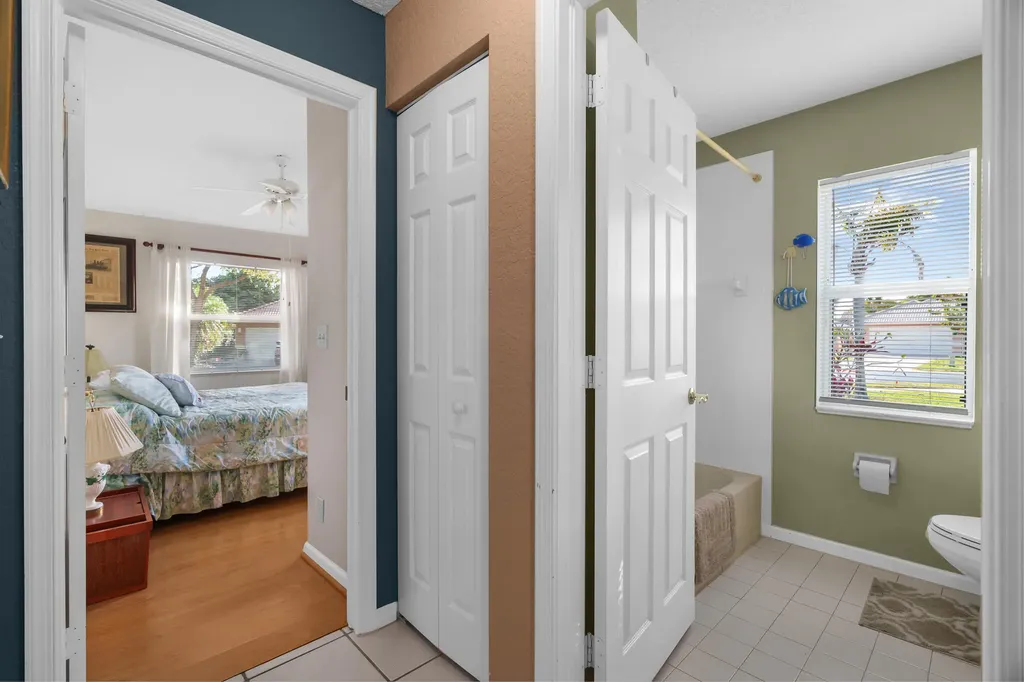 5260 Grande Palm Circle Delray Beach FL 33484