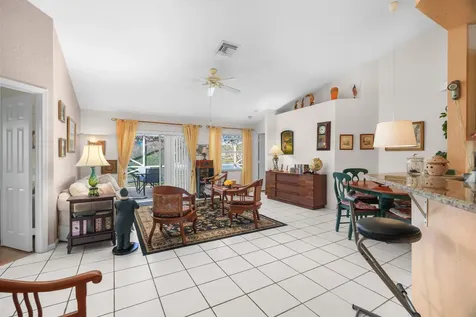 5260 Grande Palm Circle Delray Beach FL 33484