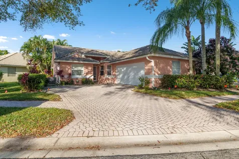 5260 Grande Palm Circle Delray Beach FL 33484