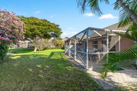5260 Grande Palm Circle Delray Beach FL 33484