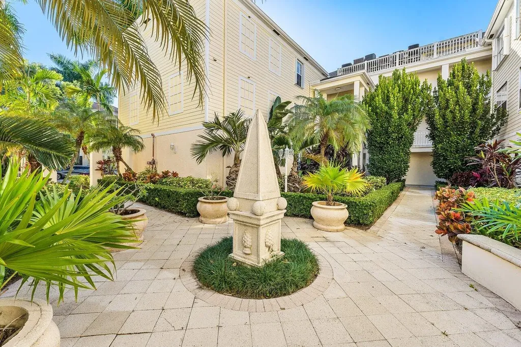 276 Murcia Drive Jupiter FL 33458