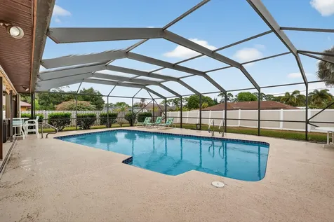 1543 SE Chiffon Avenue Port St Lucie FL 34952