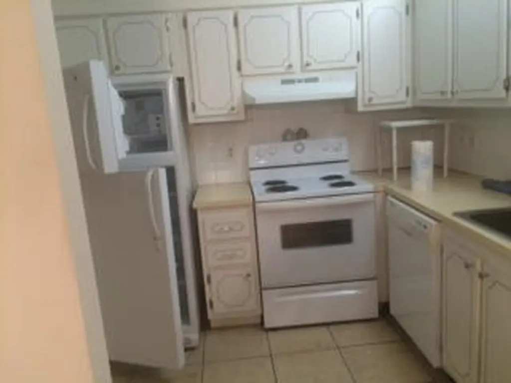 482 Monaco K Delray Beach FL 33446