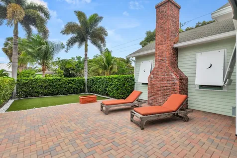 800 Kanuga Drive West Palm Beach FL 33401