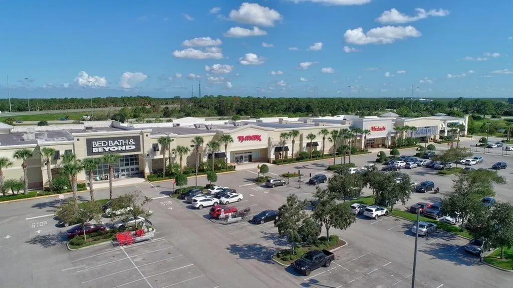 10068 SW Oak Tree Circle Port St Lucie FL 34987