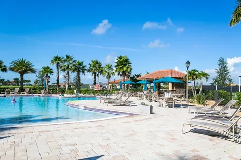 10068 SW Oak Tree Circle Port St Lucie FL 34987