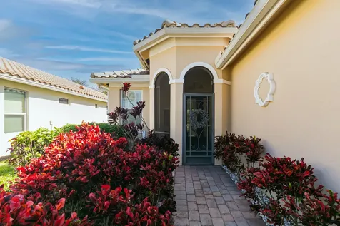 10068 SW Oak Tree Circle Port St Lucie FL 34987