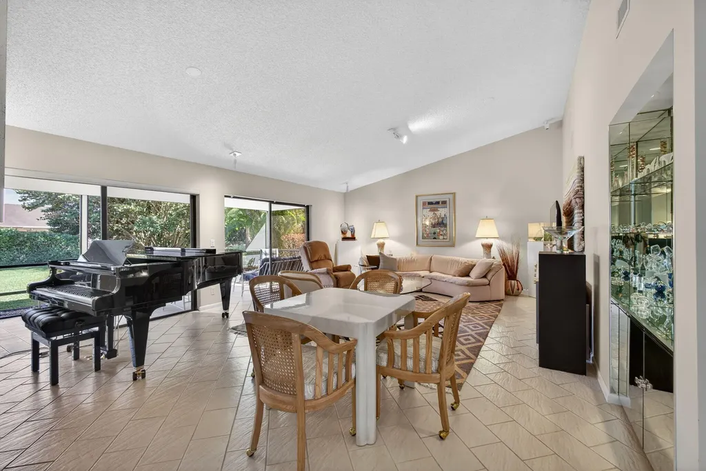 13706 Cross Pointe Drive Palm Beach Gardens FL 33418