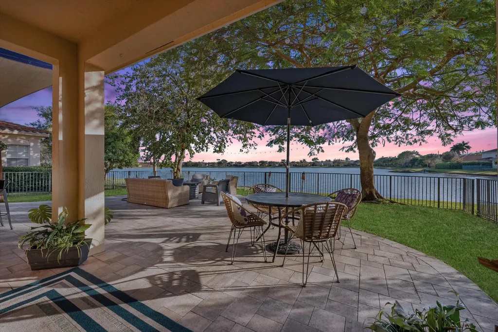 10712 Willow Oak Court Wellington FL 33414