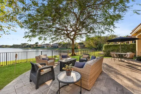 10712 Willow Oak Court Wellington FL 33414