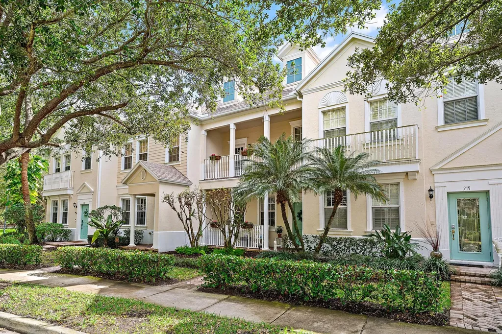 315 E Bay Cedar Circle Jupiter FL 33458