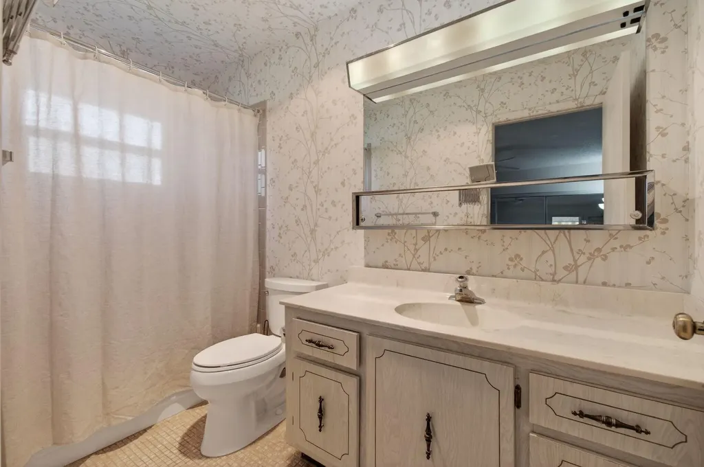 5392 Lakefront Boulevard Delray Beach FL 33484
