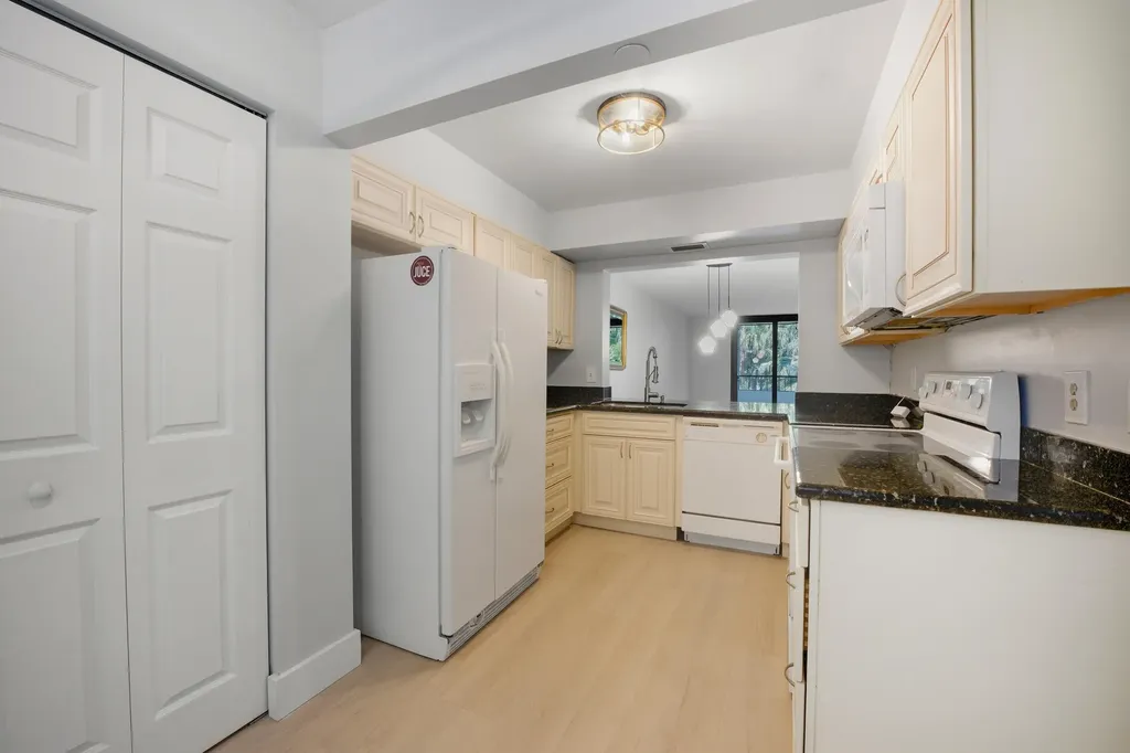 2070 Homewood Boulevard Delray Beach FL 33445