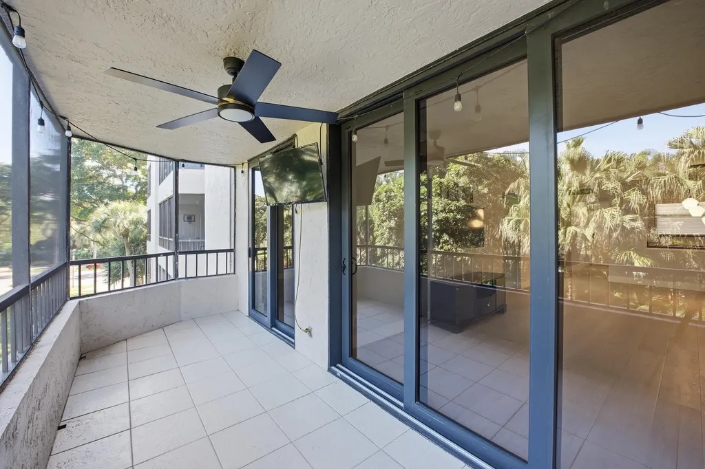 2070 Homewood Boulevard Delray Beach FL 33445