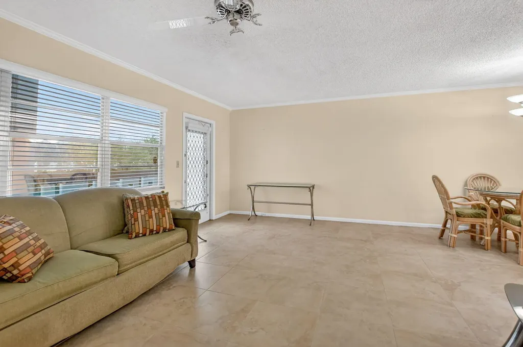 2070 Newport Q Deerfield Beach FL 33442