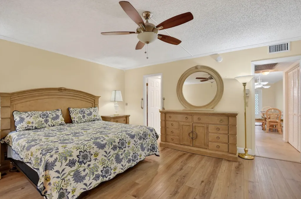 2070 Newport Q Deerfield Beach FL 33442