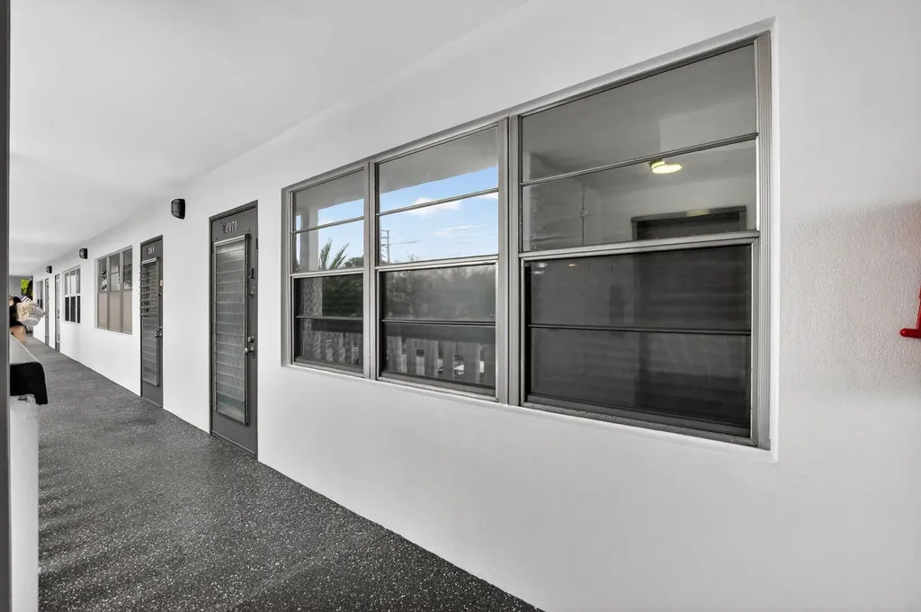 2070 Newport Q Deerfield Beach FL 33442