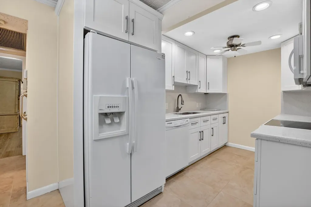 2070 Newport Q Deerfield Beach FL 33442