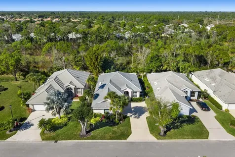 7504 SE Bay Cedar Circle Hobe Sound FL 33455