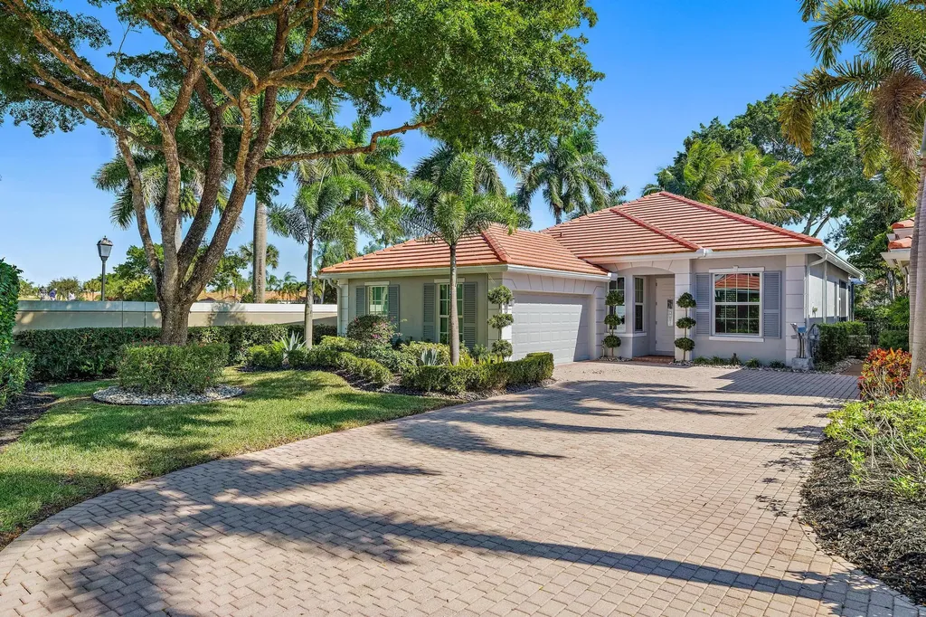 8384 Heritage Club Drive West Palm Beach FL 33412