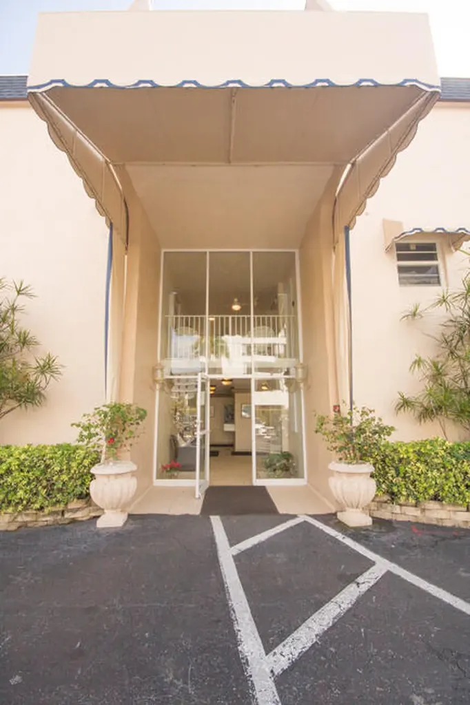 3575 S Ocean Boulevard South Palm Beach FL 33480