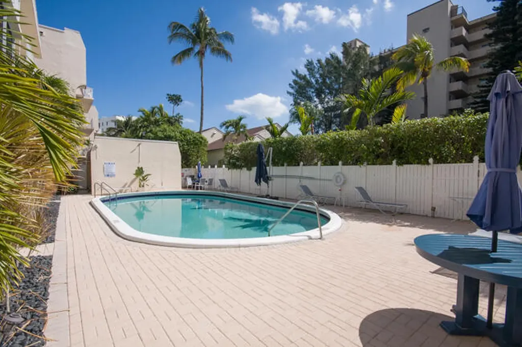 3575 S Ocean Boulevard South Palm Beach FL 33480