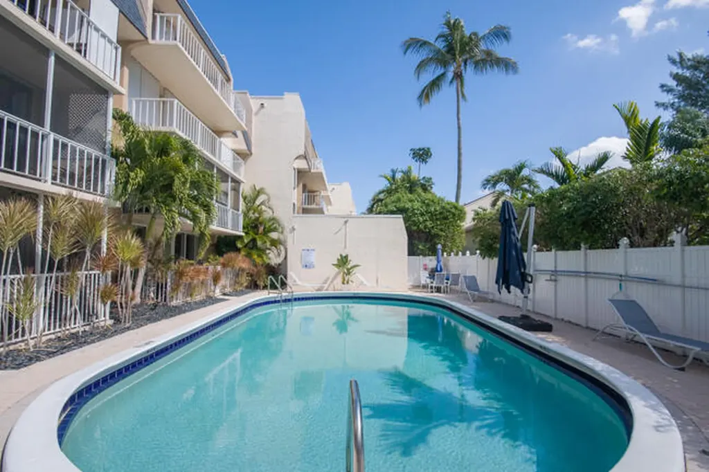 3575 S Ocean Boulevard South Palm Beach FL 33480