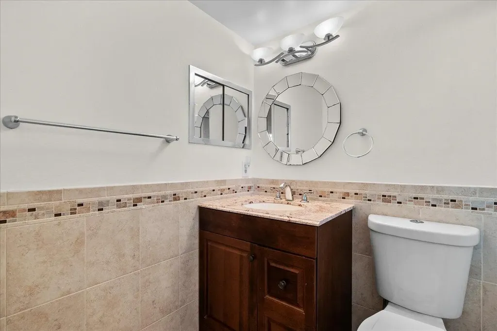 142 Kent I West Palm Beach FL 33417