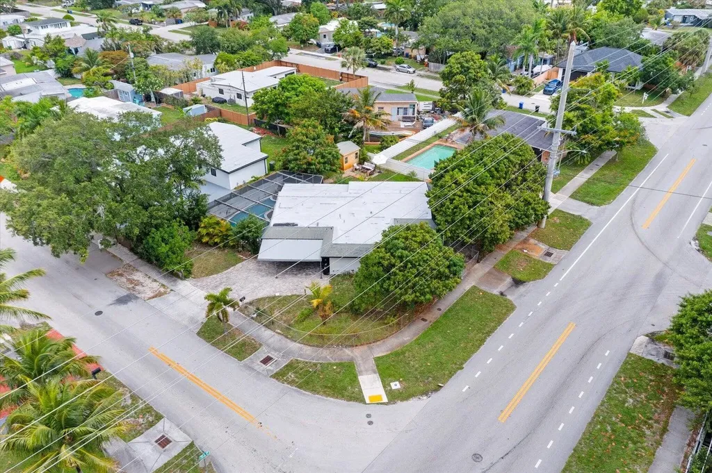 3101 SW 16th Street Fort Lauderdale FL 33312
