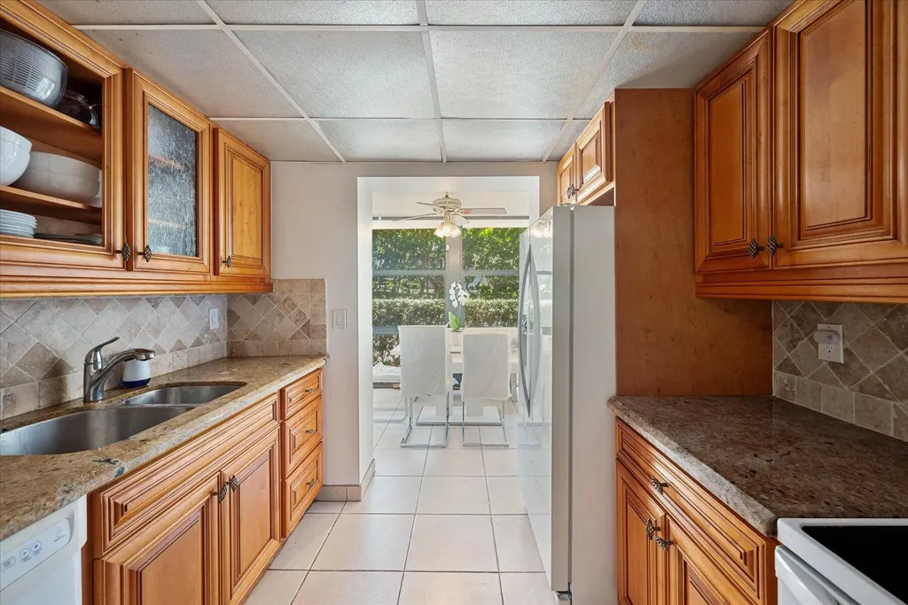 3200 S Ocean Boulevard Palm Beach FL 33480