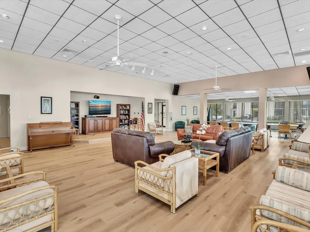 1921 SW 15th Street Deerfield Beach FL 33442