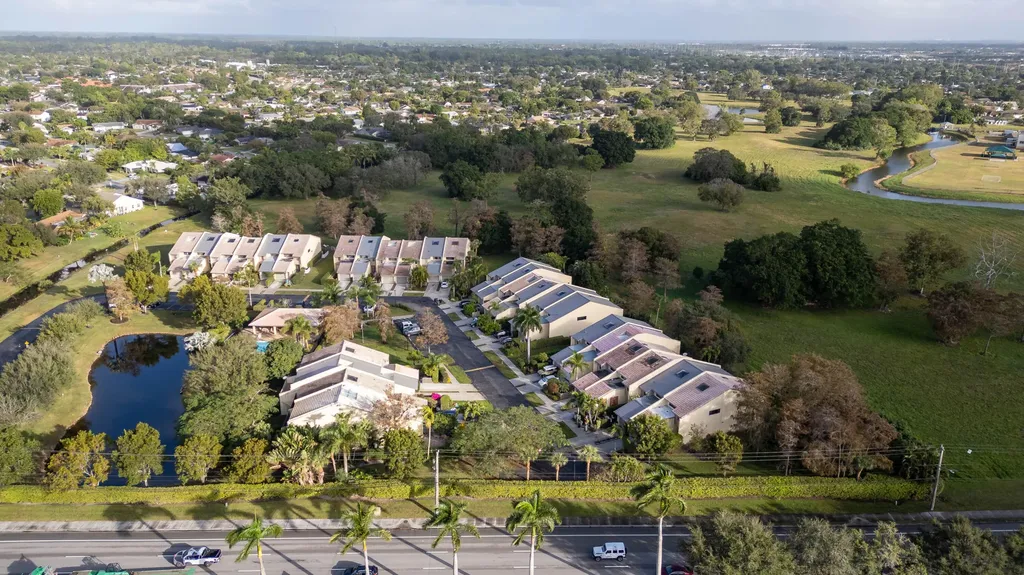 1989 Canterbury Circle Wellington FL 33414