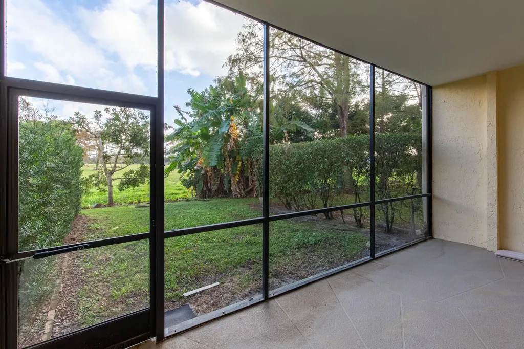 1989 Canterbury Circle Wellington FL 33414