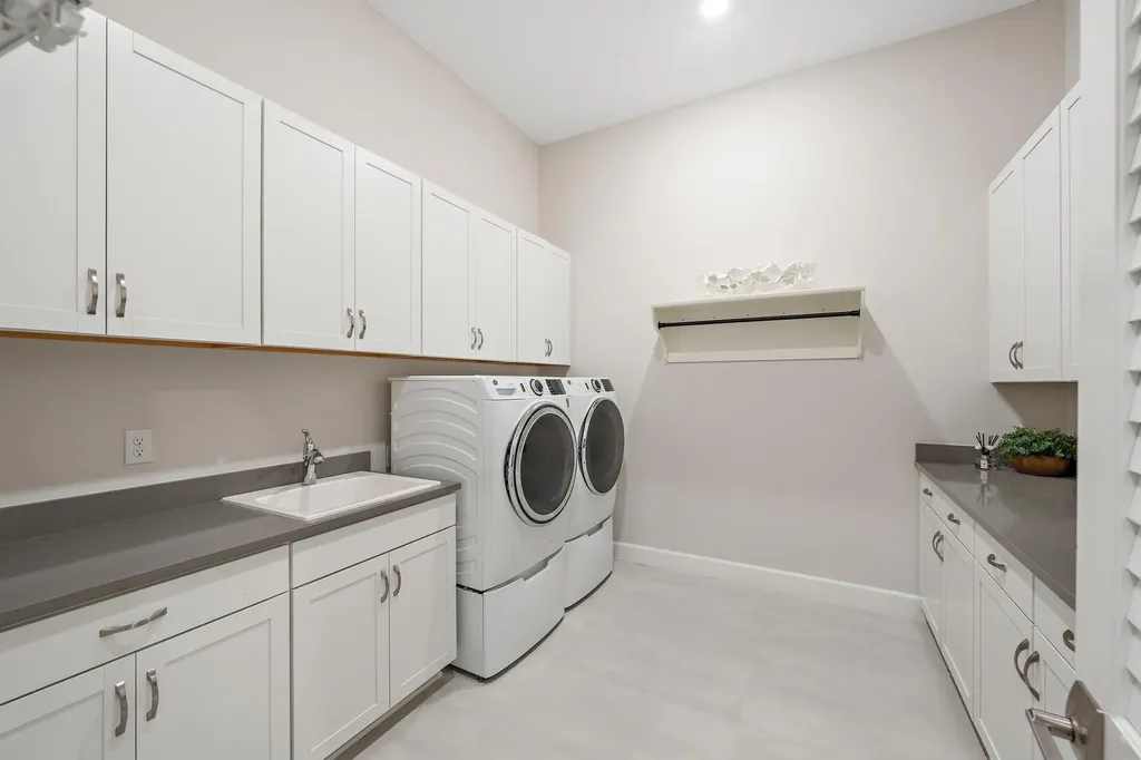 20181 SE Bridgewater Drive Jupiter FL 33458