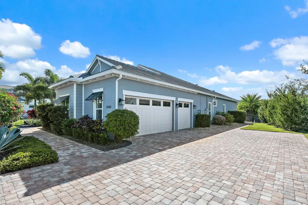 20181 SE Bridgewater Drive Jupiter FL 33458