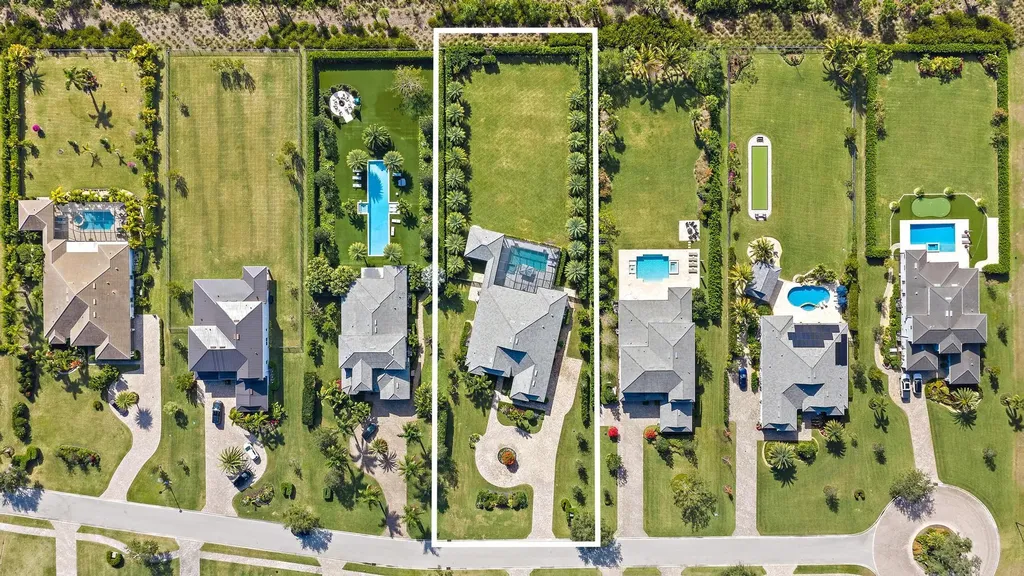 20181 SE Bridgewater Drive Jupiter FL 33458