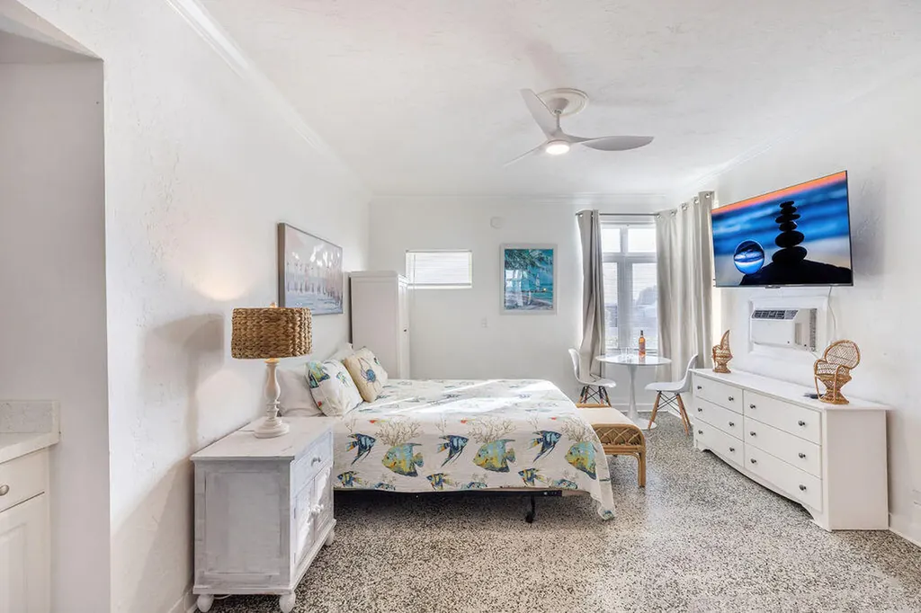 88 S Ocean Boulevard Delray Beach FL 33483