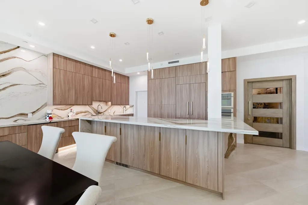 1063 Hillsboro Mile Hillsboro Beach FL 33062