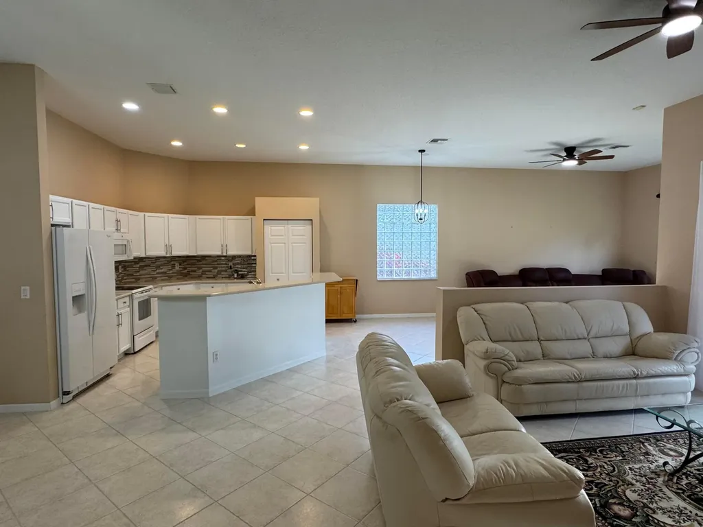 12868 Coral Lakes Drive Boynton Beach FL 33437