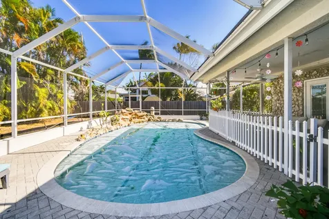 8963 SE Ceres Street Hobe Sound FL 33455