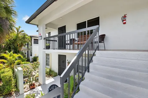 5844 Areca Palm Ct., Unit B Delray Beach FL 33484