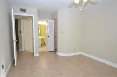 910 Coral Club Drive Coral Springs FL 33071