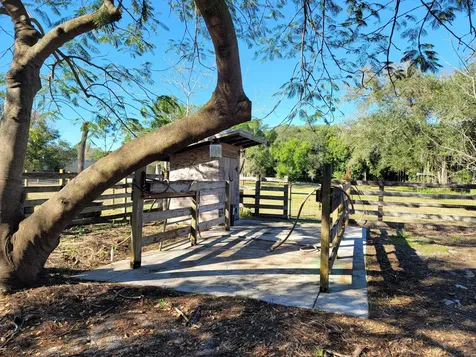 4362 W Midway Road Fort Pierce FL 34981