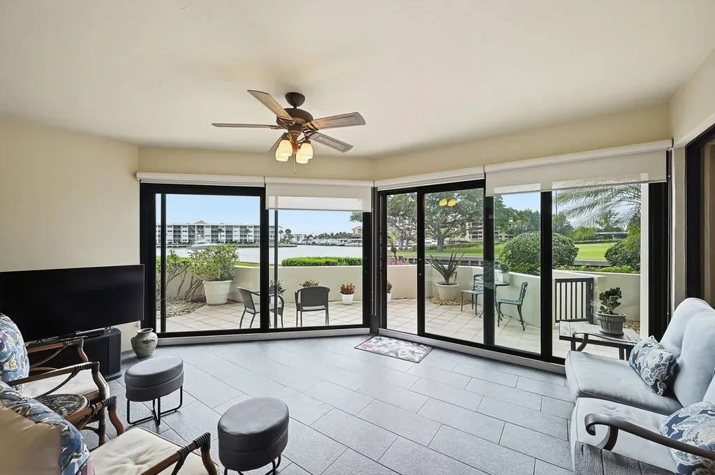 1109 E Marine Way E North Palm Beach FL 33408