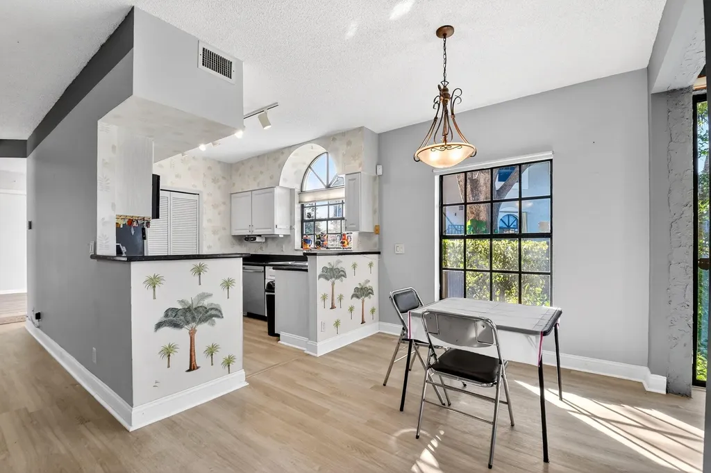 8065 Aberdeen Drive Boynton Beach FL 33472