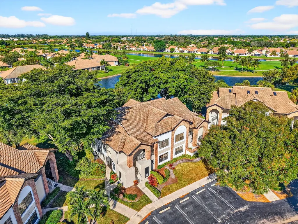 8065 Aberdeen Drive Boynton Beach FL 33472
